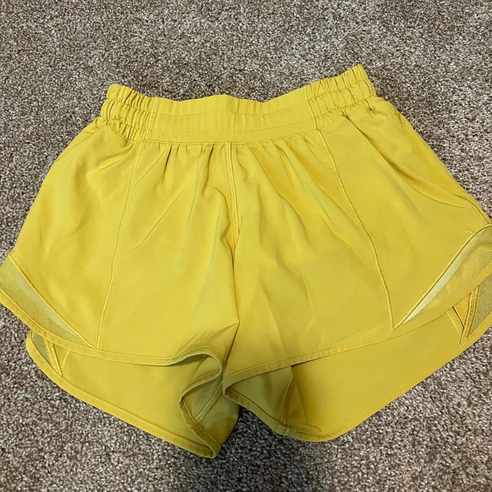 lululemon hotty hots